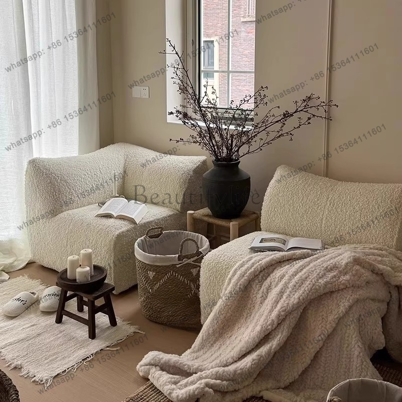 أريكة غرفة المعيشة ذات الوسادة - مراجعة Home Cinema Design وسعره
